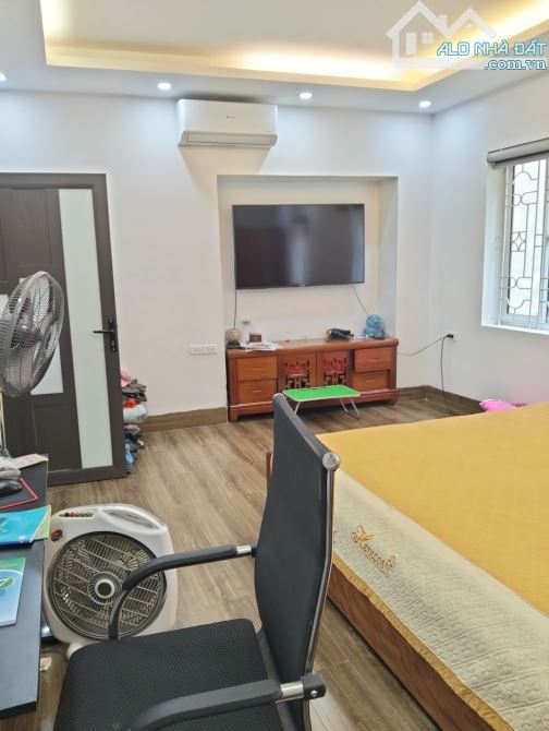 Bùi Xương Trạch – Nhà đẹp có sân cổng riêng – gần ô tô – giá chỉ 9 tỷ – pháp lý chuẩn - 10
