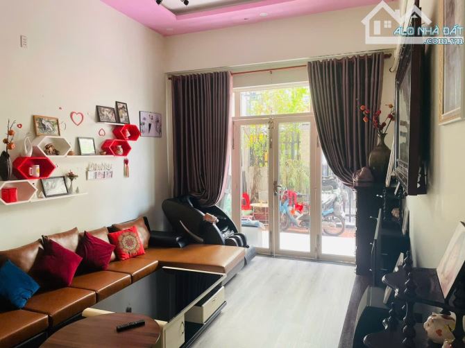🏡 BÁN NHÀ –TRUNG MỸ TÂY, QUẬN 12 –NGANG KHỦNG 7M –DT 125M² – HẺM Ô TÔ – GIÁ RẺ CHỈ 8 TỶ - 1