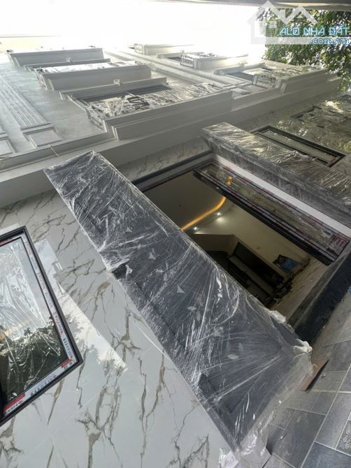 Bán nhà siêu đẹp, tiện ích công năng đầy đủ. 32m2x4T. ô tô đỗ cửa, chủ xây chắc chắn. - 1