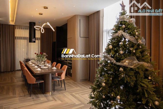 Bán Villa Biệt Thự Đà Lạt Đường Trần Anh Tông,p8,p Lâm Viên,DT: 141m², 7PN,Thuê 7tr/ngày - 1