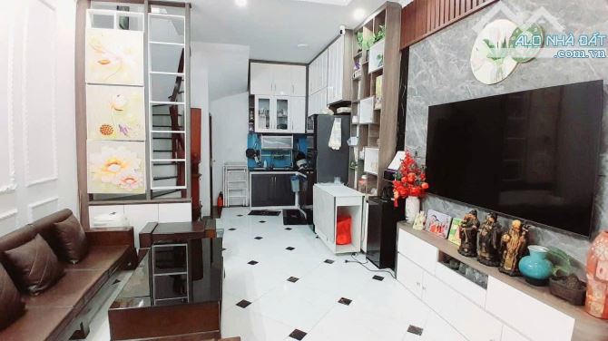 NGỌC TRỤC ĐẠI MỖ - GIÁ HIẾM CHỈ 6 TỶ xx - 5 TẦNG Ở NGAY - OTO ĐỖ 10M. - 1