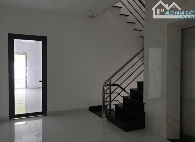 HÀNG HIẾM CAO THẮNG Q10 – HXH NHỰA 5M – 1 HẦM 5 TẦNG, THANG MÁY – DT KHỦNG 5.1 x 19M – GIÁ - 1