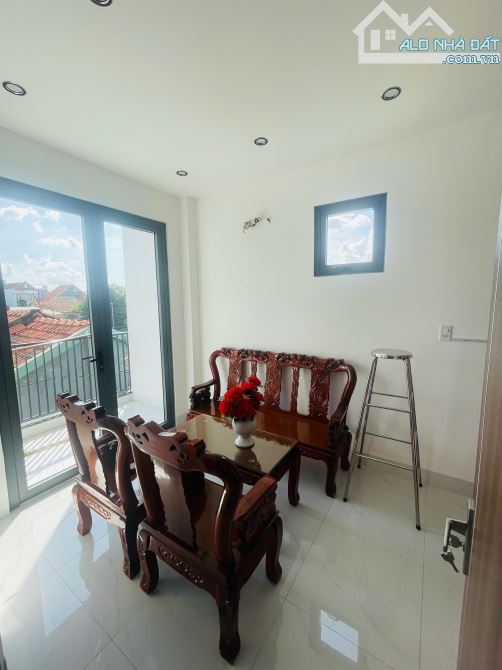 Chỉ 1,65 tỷ sở hữu nhà 85m2, gần chợ Tân Vạn, cách Bùi Hữu Nghĩa 150m, SHR thổ cư - 1