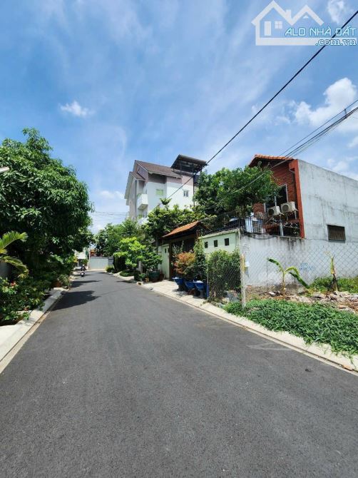 BÁN ĐẤT KHU BÊN SÔNG HIỆP BÌNH CHÁNH - ĐƯỜNG Ô TÔ THÔNG - 100M2 FULL THỔ - 1