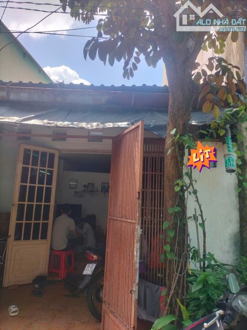 CƠ HỘI HIẾM: Nhà Cấp 4 Hẻm Thoáng Đỗ Công Tường - 2PN, Giá Ưu Đãi! - 1