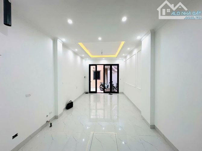 Bán Nhà Định Công Thượng – Định Công, DT40m2, 5Tầng, Ra Phố 10m, Mới, Giá Bán Hợp Lý - 1