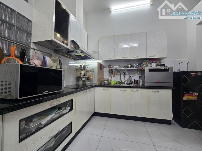 Nhà 4 Tầng 58m2 Khu Phân Lô hẻm 41 Gò Cát Phú Hữu Thủ Đức 5ty8 - 1