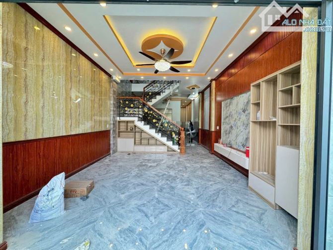 🎯 CHỦ GỞ BÁN GẤP – NHÀ LẦU MỚI 100%- Nguyễn Hữu Trí – Bình Chánh - 1