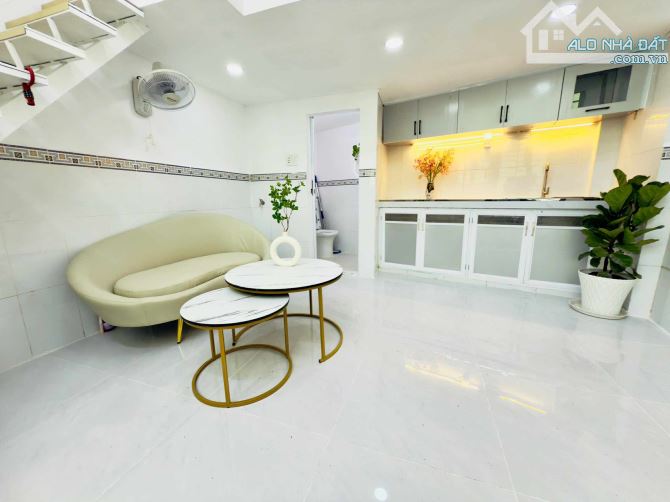 Nhà nhỏ tiền - SHR quận 8 - hẻm ba gác gần mặt tiền , 3 tầng chỉ 2 tỷ 280tr - 1