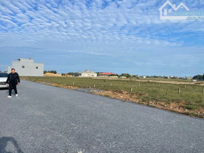 Bán ô đất Nghi Hòa, Cửa Lò, Vinh gần khu vui chơi giải trí Vin Cửa Hội  - Diện tích 270m2 - 1