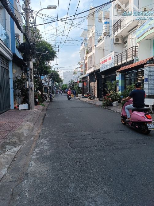 Bán nhà hẻm 8m Vườn Lài Tân Phú 4x20.5m gác lửng giá 9.2 tỷ TL (gần Phan Đình Phùng) - 1