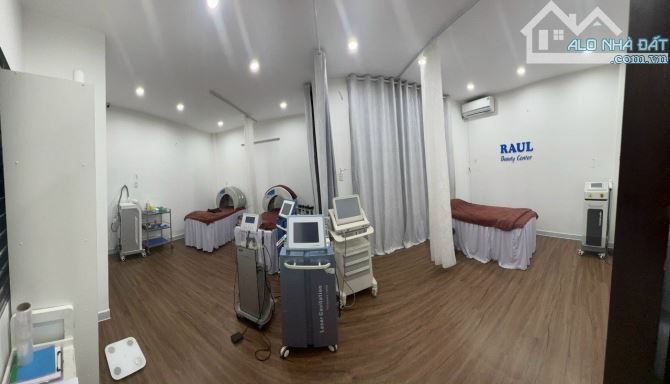 Khu nội bộ Hoàng Hoa Thám - Nhà Ga T3 chỉ 145 triệu/m2 bán gấp - 1