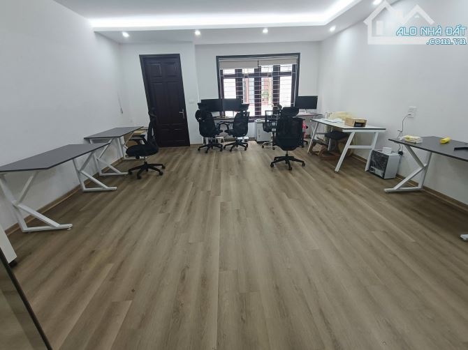 Cho thuê nhà liền kề Nguyễn Tuân, Thanh Xuân 75m2 x 6 tầng, Thông sàn thang máy. Giá 45tr/ - 1