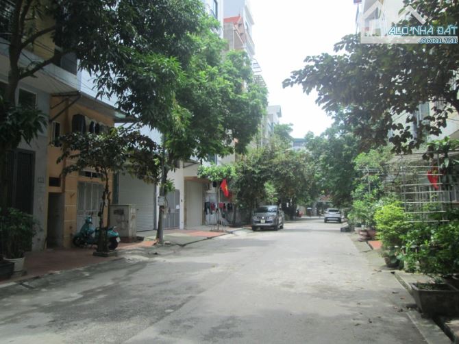 Bán đất DV Chìa Quan, Đa Sỹ cạnh công viên Hà Đông 54m2 chỉ 12.2 tỷ. - 1