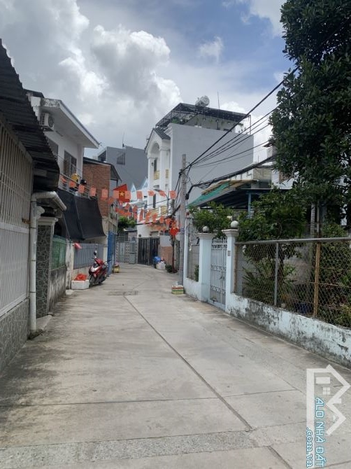Đất:104 m2 ngang 5,3m_ nở hậu _mặt tiền đường ô tô thông ,tại trung tâm quận 2, chỉ 7,5 tỷ - 1