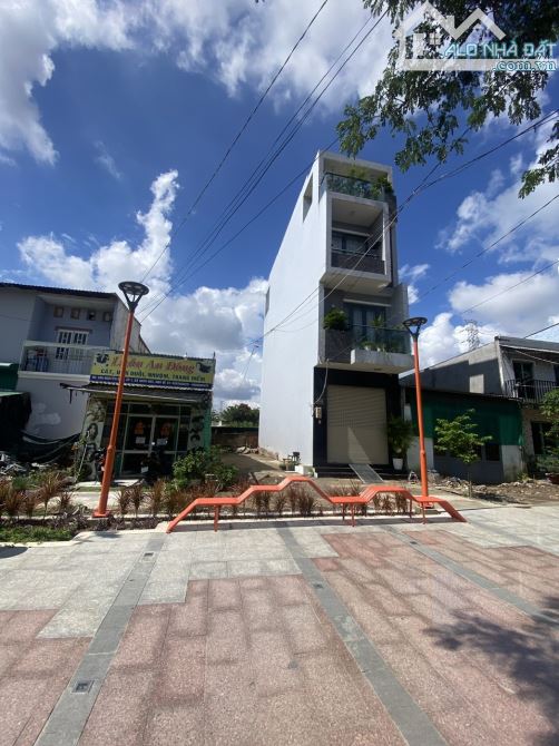 Chỉ 6Tỷ Có Đất MTKD 98M2, Dài 25m, Ngã Ba Nguyễn Bình, Nguyễn Hữu Thọ - 1