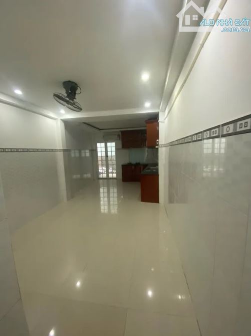 GIÁ MỀM NHƯ NHÀ HẺM – MẶT TIỀN LÊ THỊ BẠCH CÁT – 4 TẦNG – 7 PHÒNG CHDV CHỈ 8.5 TỶ! - 1