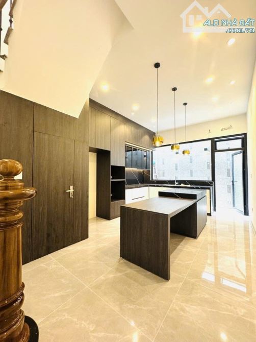 NGỌC THỤY,LONG BIÊN nhỉnh 26tỷ 85m Ô TÔ,NGÕ THÔNG,GẦN PHỐ,GẦN CÔNG VIÊN - 1