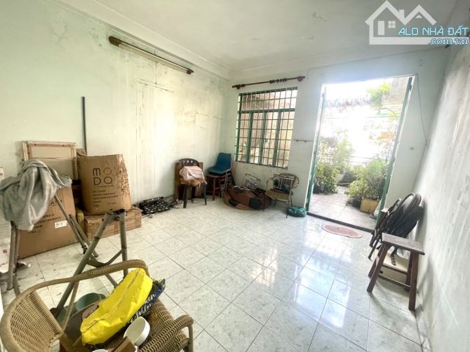 🏠An Dương Vương P4 Q5 . DT 4 × 17,5 , 4 Tầng. Giá 15,3 tỷ TL.  Mô tả:  + Kết cấu 1 trệt 1 - 1