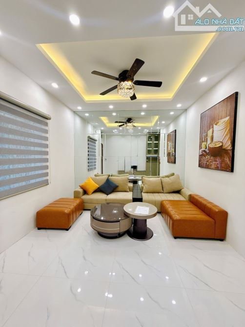 Cần bán gấp căn hộ 2 ngủ Học Viện kỹ thuật quân sự, 65m2, full dồ nội thất, hơn 3 tỷ - 1