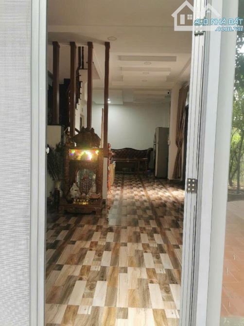 Bán nhà 3 tầng KHU PHÂN LÔ đường TX52, phường THẠNH XUÂN, Q12, dt169m²(4,1x40).Hẻm 10m - 1