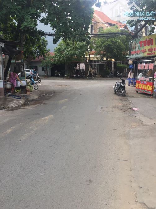 Bán nhà hẻm 220/ Nguyễn Oanh, P. 17, GV. DT: 4.2m x 19m, kết cấu 3 lầu, giá chỉ: 10 tỷ TL - 1
