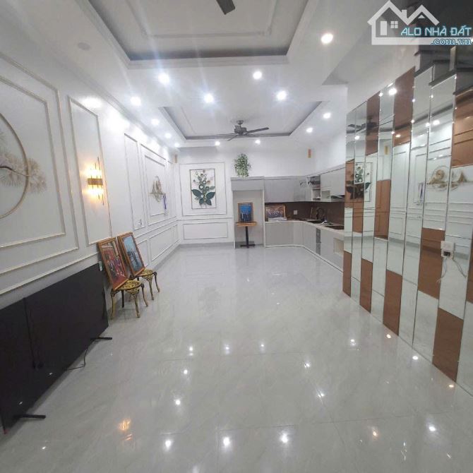 BÁN LIỀN KỀ ĐÔ NGHĨA, NỘI THẤT ĐẸP, DIỆN TÍCH 73M, 5 TẦNG, ĐƯỜNG 13M, GIÁ 17,45 TỶ. - 1
