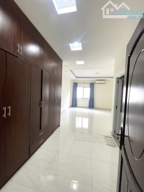 CHỊ AN CHỦ NHÀ KẸT TIỀN BÁN GẤP MTKD TRỊNH QUANG NGHỊ Q8 , 120M2 , ĐƯỜNG 20M , CHỈ 10.2 TỶ - 1