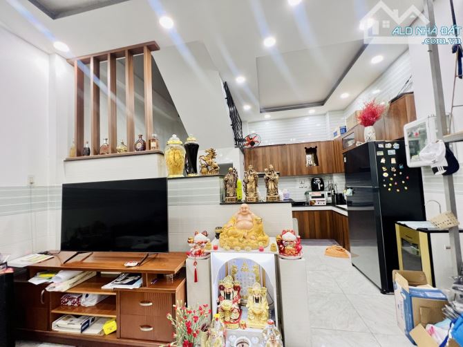 Hẻm xe tải thông Âu Cơ - 4 Tầng BTCT - DT 5x13 - Nhà đẹp - Chỉ 8T8 TL Tốt ( Không đăng ảo) - 1