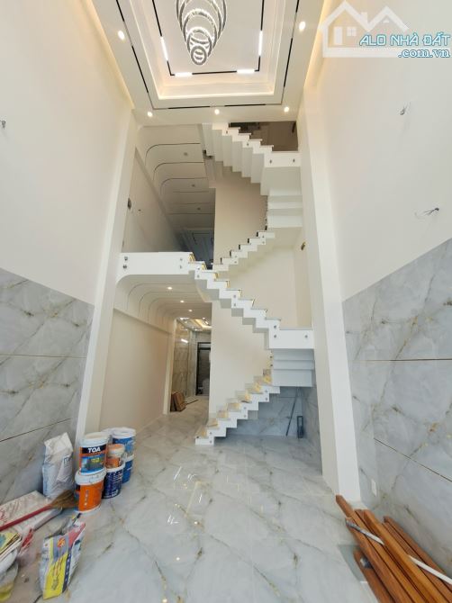 🚨 MẶT TIỀN TỈNH LỘ 10 BÌNH TÂN– 5 TẦNG THANG MÁY – NHÀ MỚI 100% – 115M² – NHỈNH 12T TL - 1