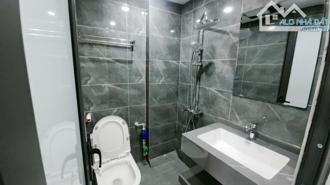 Quá Ngon! Bán CHDV Yên Hoà Cầu Giấy- Gần Phố - 42M2 - 7 Tầng Thang Máy - Mt4m - 11 Tỷ Hơn - 12