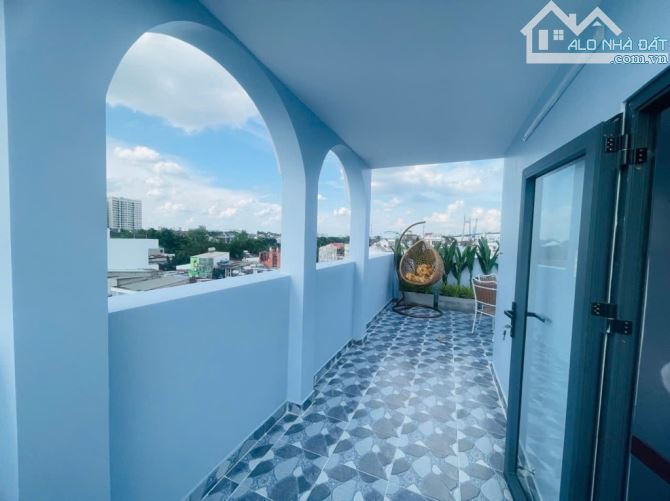 Kế bên KDC Nam Long, 4 Tầng, 4PN, Full nội thất, Sổ mới hoàn công chuẩn, Quận 7 - 12