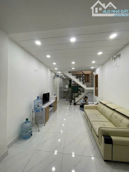 Bán nhà mới 2 lầu, sân thượng đường số 2 p16 - 2