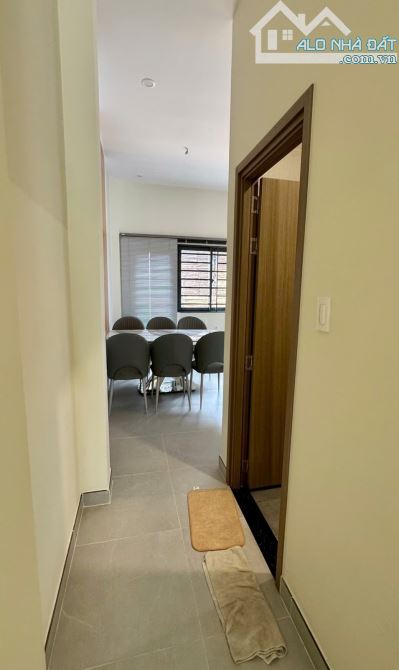NHÀ ĐẸP NGUYỄN VĂN QUÁ – HẺM XE HƠI ĐỖ CỬA – 20m Ra MẶT TIỀN BỜ KÈ THAM LƯƠNG -51m2 – CHỈ - 2