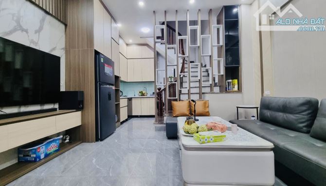 Bán nhà Thụy Khuê- Bưởi, 39m, 5 tầng mới đẹp, 8.5 tỷ - 2