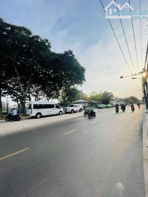 MẶT TIỀN Ở HOẶC KINH DOANH ĐA NGÀNH NGHỀ MUA BÁN GÌ CŨNG ĐƯỢC  TƯƠNG LAI TIỀM NĂNG TĂNG - 2