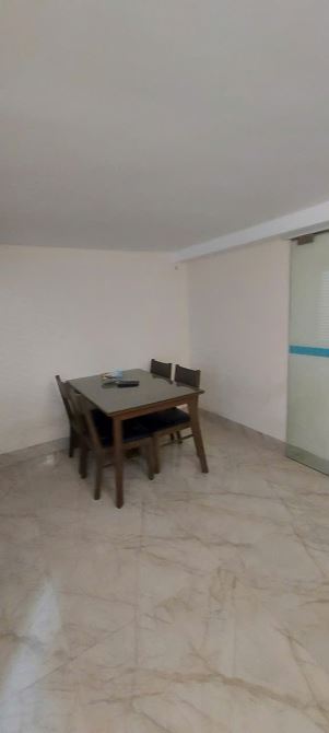 Cho thuê nhà ngõ 12 Nhuệ Giang 50m 3 tầng 11tr ô tô đỗ cửa - 2