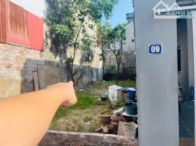 Bán đất đẹp thôn Đìa Nam Hồng Đông Anh , xã Phúc Thịnh , vị trú đệp vài bước ra sân chơi - 2