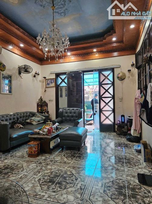 Chính chủ bán nhà lô góc mặt phố Bà Triệu Hà Đông,KD siêu đỉnh, 175m², MT 15m, giá 45.9 tỷ - 2