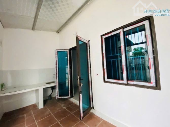 HƠN 2 T.Ỷ CÓ NHÀ CẤP 4 GÁC XÉP Ở NGAY, Ô TÔ ĐỖ CỔNG tại VÂN NỘI, GẦN CẦU NHẬT TÂN - 2