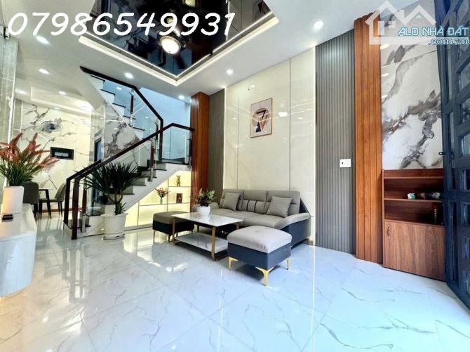BÁN NHÀ 3 TẦNG, HẺM 2 Ô TÔ TRÁNH – CẠNH LÊ VĂN VIỆT TP. THỦ ĐỨC. 65M2 NHỈNH 6 TỶ - 2