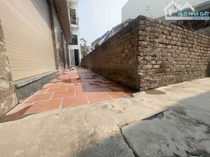 Bán đất Kim Hoàng lô góc vuông đẹp mặt tiền gần 5m đường ô tô vào tận nơi 104 triệu 1m2 - 4