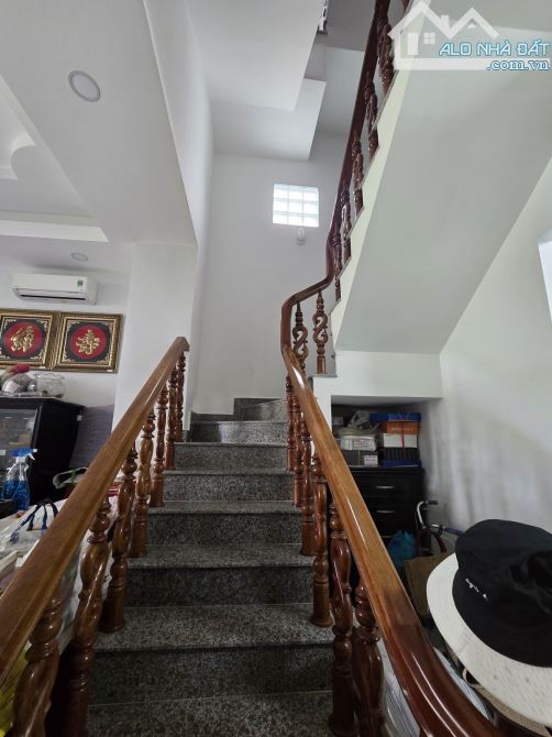 Nhà 4 Tầng 58m2 Khu Phân Lô hẻm 41 Gò Cát Phú Hữu Thủ Đức 5ty8 - 2