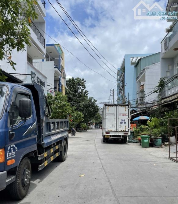 Bán nhà hẻm xe hơi đường Bùi Tư Toàn, An Lạc, Bình Tân, 4x13m, 3 tầng, giá 5.7 tỷ TL - 2