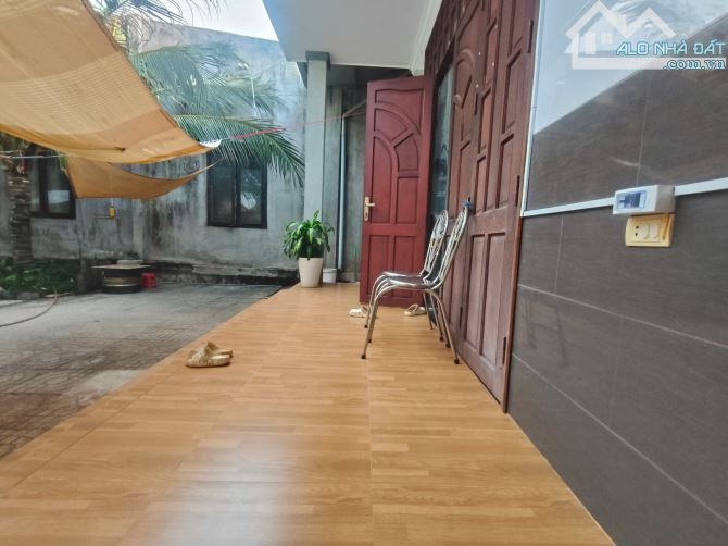 MỘT LÔ ĐẤT MẶT TIỀN ĐƯỜNG TRẦN HƯNG ĐẠO - NGÃ GIAO -CHÂU ĐỨC  VT HCM  MỘT LÔ ĐẤT CHỦ GỬI E - 2