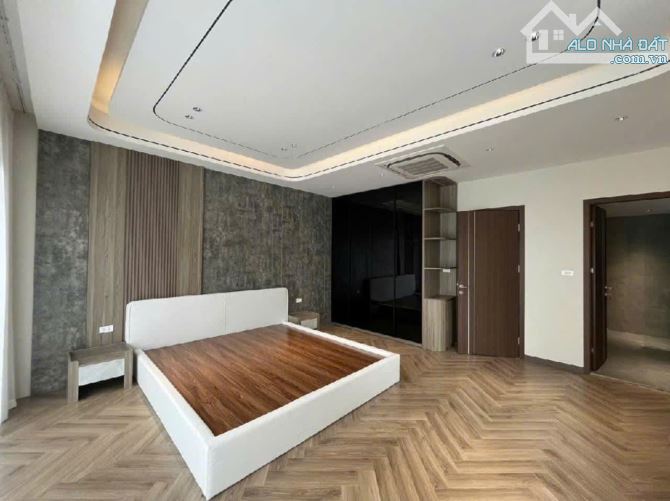 Siêu Phẩm Phụng Châu - Mặt Đường Ôtô Tránh - Về Ở Luôn - 500m Ra QL6 - 2