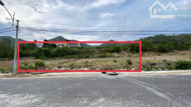 Đất Biệt Thự Siêu Đẹp Đường Triệu Quang Phục PBắc Nha Trang 300m2-15 Giá 14ty100 - 2