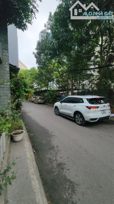 Nhà ngõ 62/8 Nguyễn Chí Thanh, 8 tầng thang máy, 2 mặt ngõ xây mới đẹp - 2