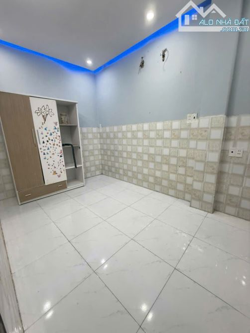 BÁN NHÀ 3 TẦNG KIỆT HÀ BỔNG KIỆT TRUNG TÂM NHIỀU KHÁCH SẠN, GẦN BIỂN - 2