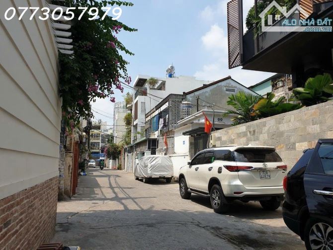 BIỆT THỰ ĐẲNG CẤP TRUNG TÂM Q1.HẦM 4 LẦU.HỒ BƠI SÂN THƯỢNG. TRẦN KHẮC CHÂN,Q1 GIÁ 115TỶ - 2